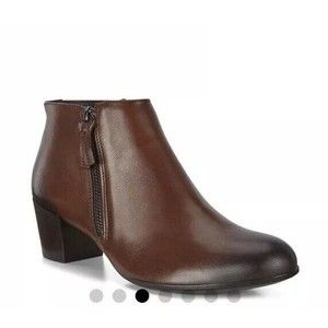New ECCO “ SHAPE M 35” ANKLE BOOT Us 11 11.5 Eu 42 Brown Calf Leather $180